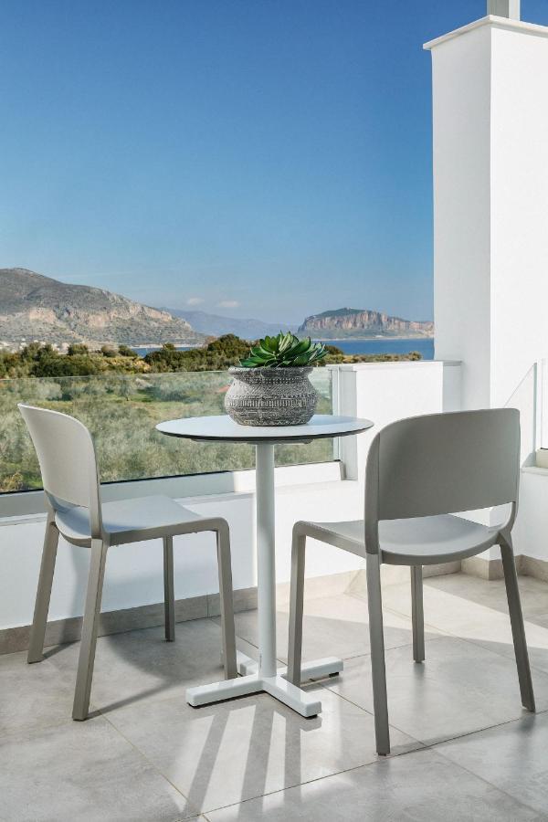Quattro Suites Monemvasia Ngoại thất bức ảnh