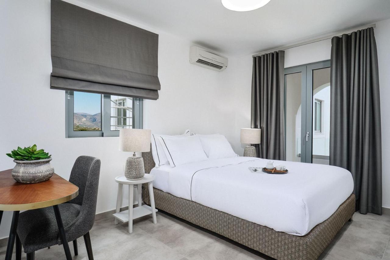 Quattro Suites Monemvasia Ngoại thất bức ảnh