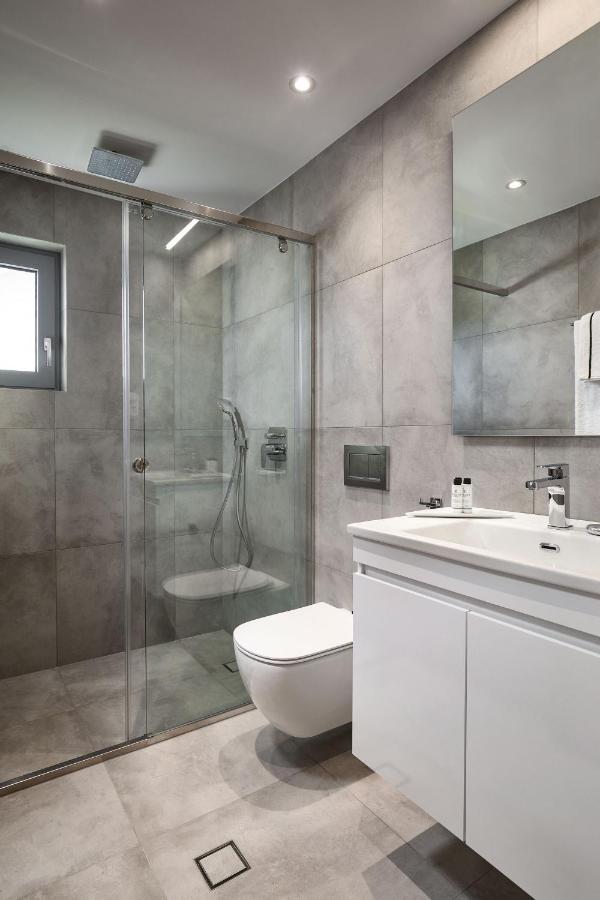 Quattro Suites Monemvasia Ngoại thất bức ảnh