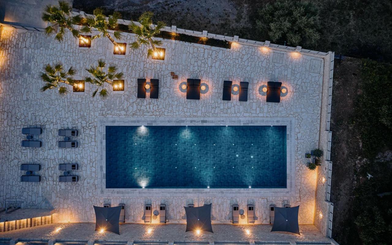 Quattro Suites Monemvasia Ngoại thất bức ảnh